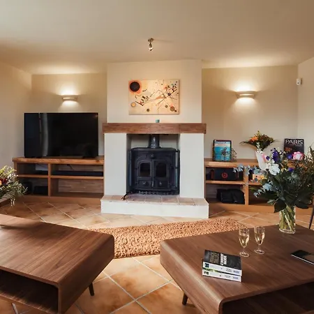 Villa Avec Vue - Piscine Privee, Cuisine D'ete, Jeux Video Et Appareils De Fitness *