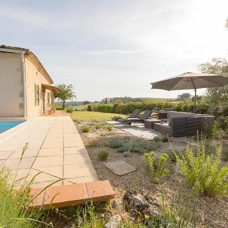 Avec Vue - Piscine Privee, Cuisine D'ete, Jeux Video Et Appareils De Fitness