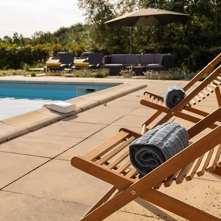 Avec Vue - Piscine Privee, Cuisine D'ete, Jeux Video Et Appareils De Fitness Villa Puygaillard